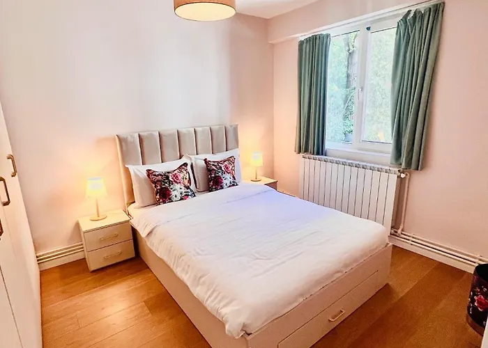 Apartament Piata Ovidiu 14