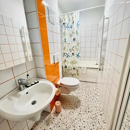 Apartament Apartament Centru Plaja Modern Constanţa