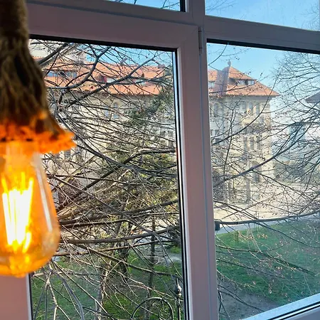 Apartmán Piata Ovidiu 14 *