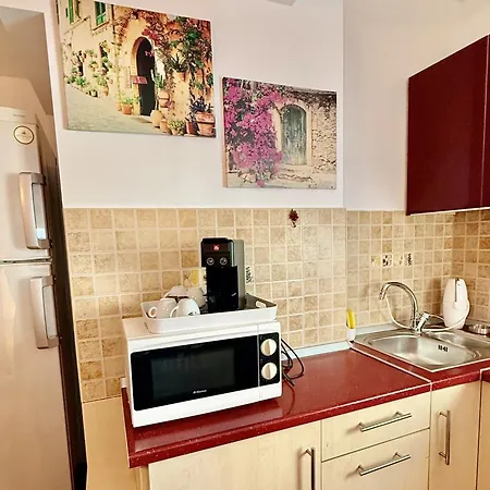 Apartament Centru Plaja Modern Apartament